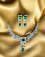 Sparkling Moon Necklace Set