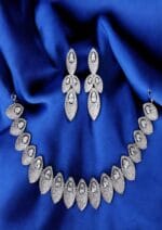 Dazzling Leaf Necklace Set