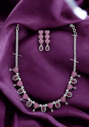 Heart Shape Necklace Set