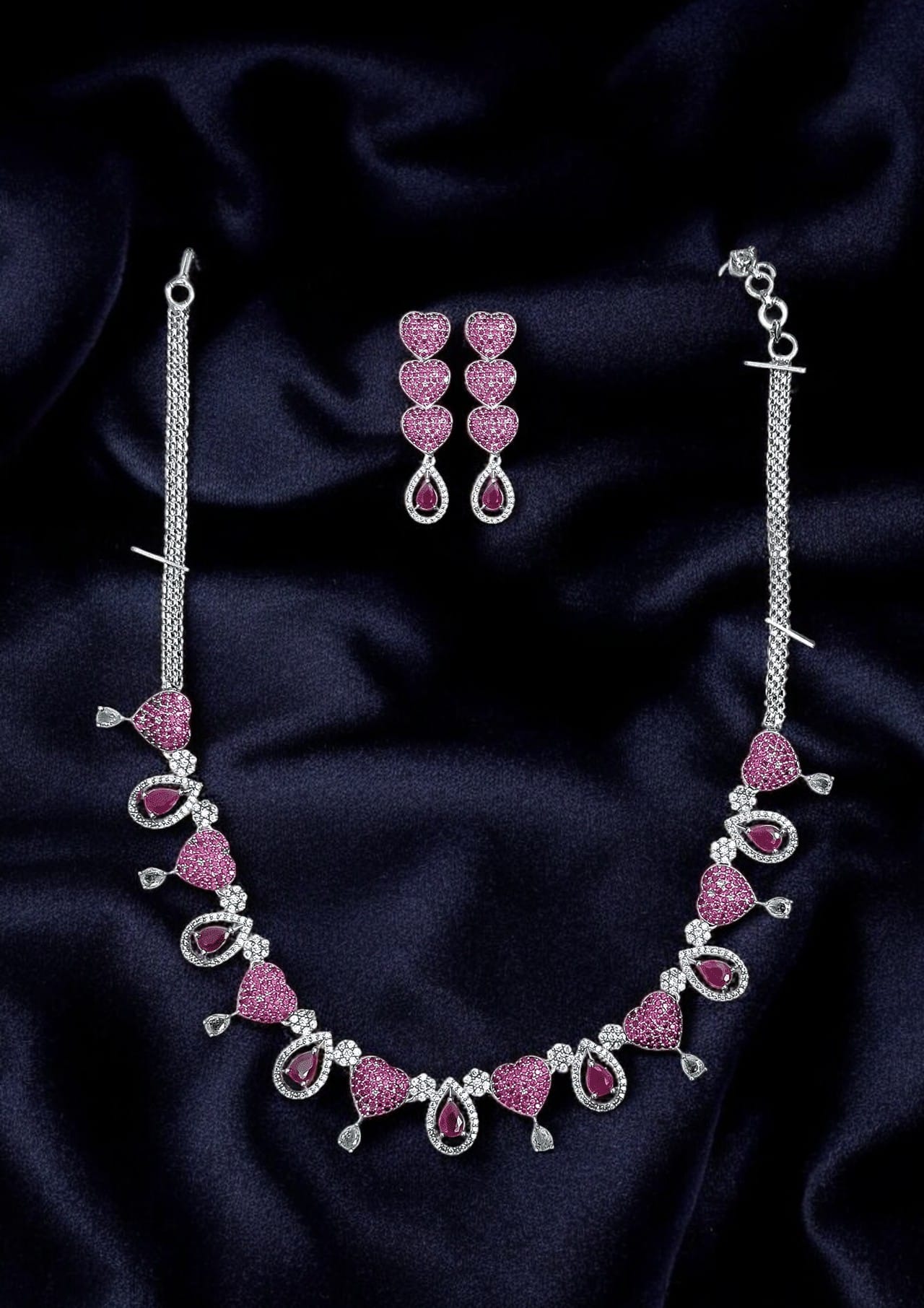 Heart Shape Necklace Set