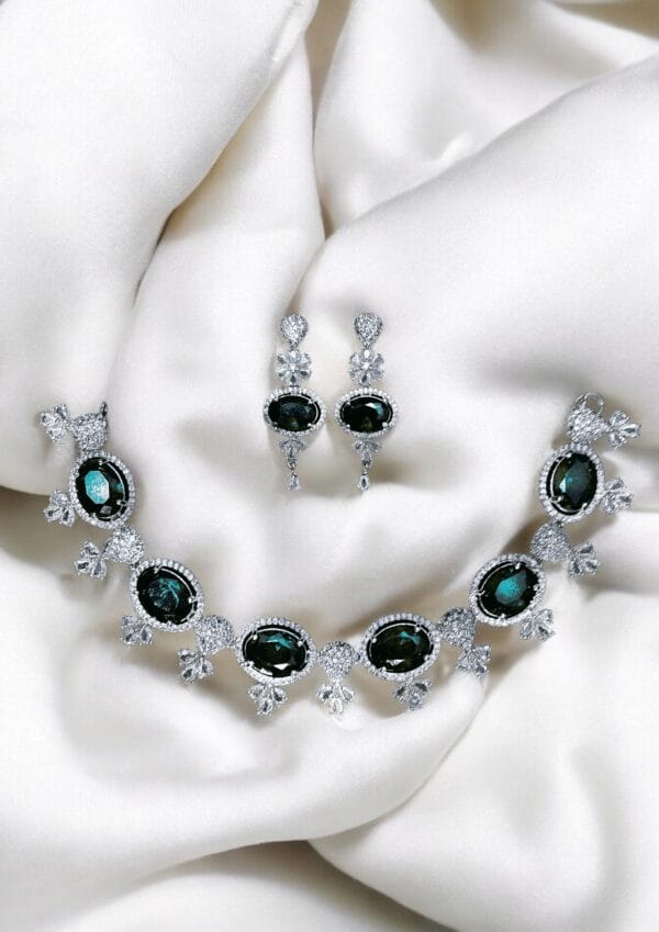 Mystic Pearl Elegance Necklace