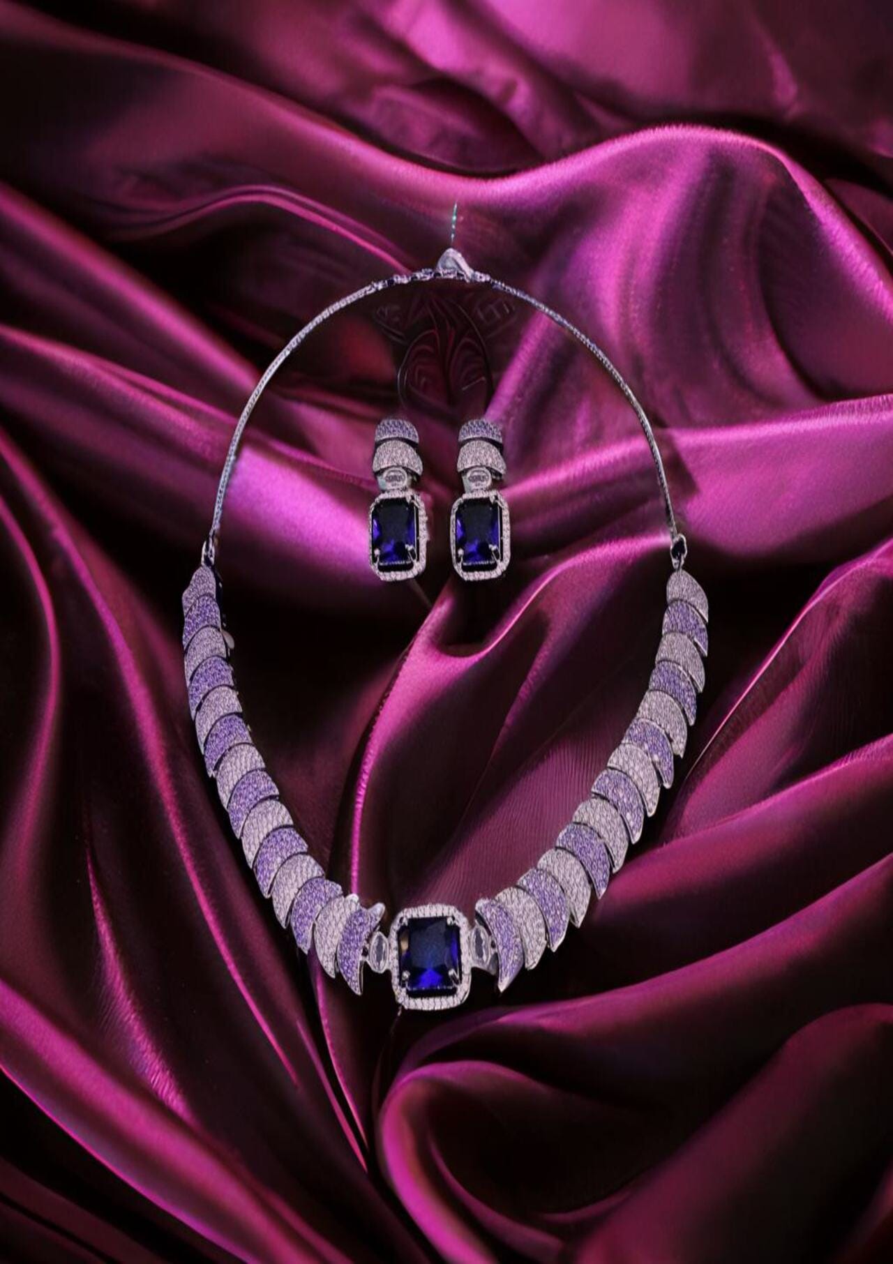 Pure Elegance Necklace Set