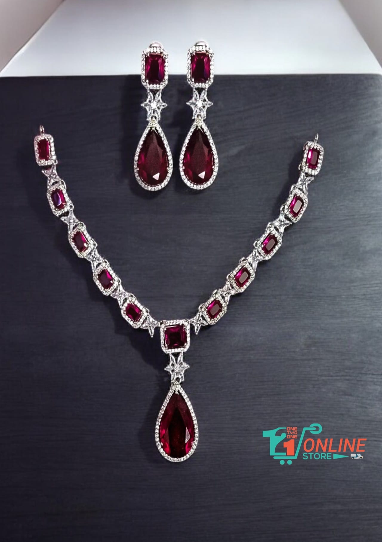 Red Rose Harmony Necklace Set